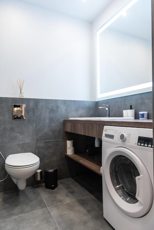 Dream Life Apartment Lviv Dış mekan fotoğraf